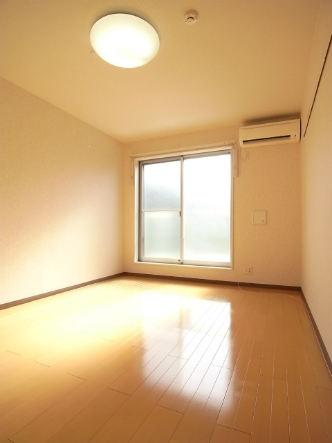 リリックコートアン・シャトー2階 寝室