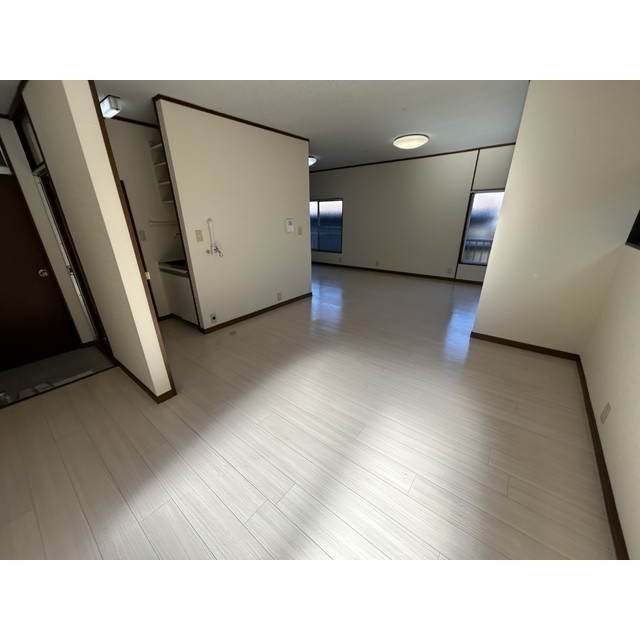 プラウ鳩ヶ谷 リビング