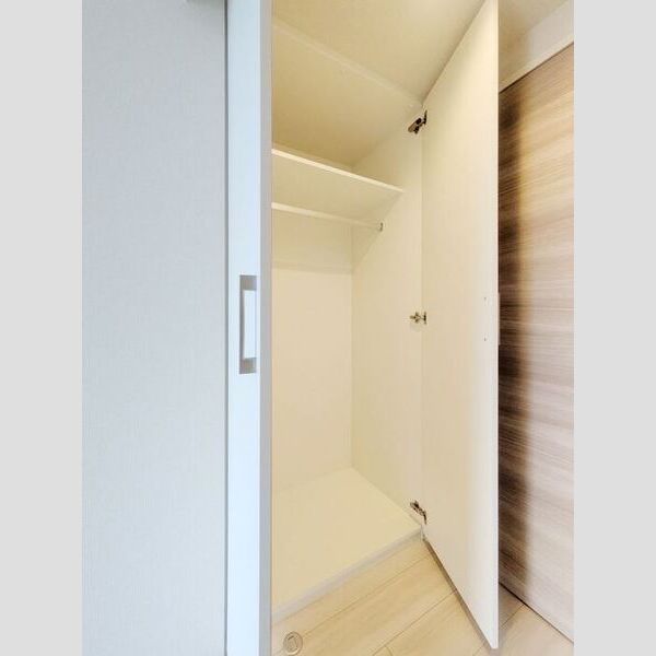 Laule'a越谷204号室 収納