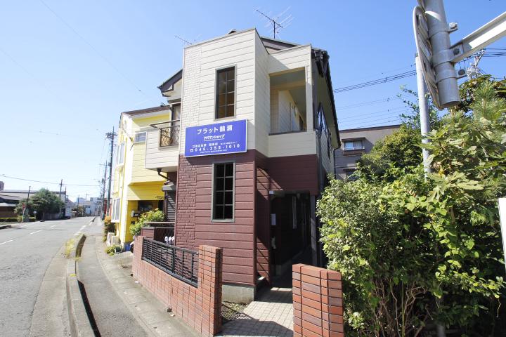 フラット鶴瀬 外観