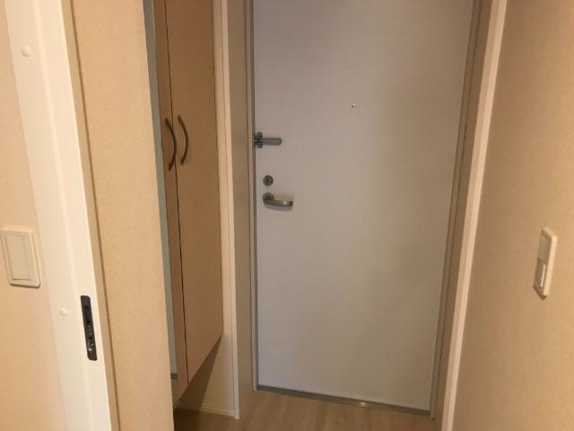 オリヴィエ101号室 玄関
