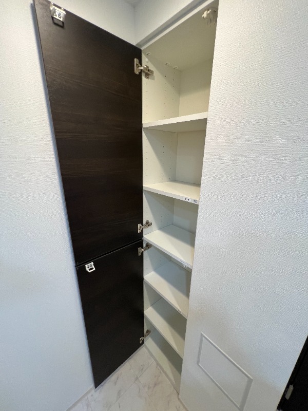 CREALpremier西馬込3階 リネン庫