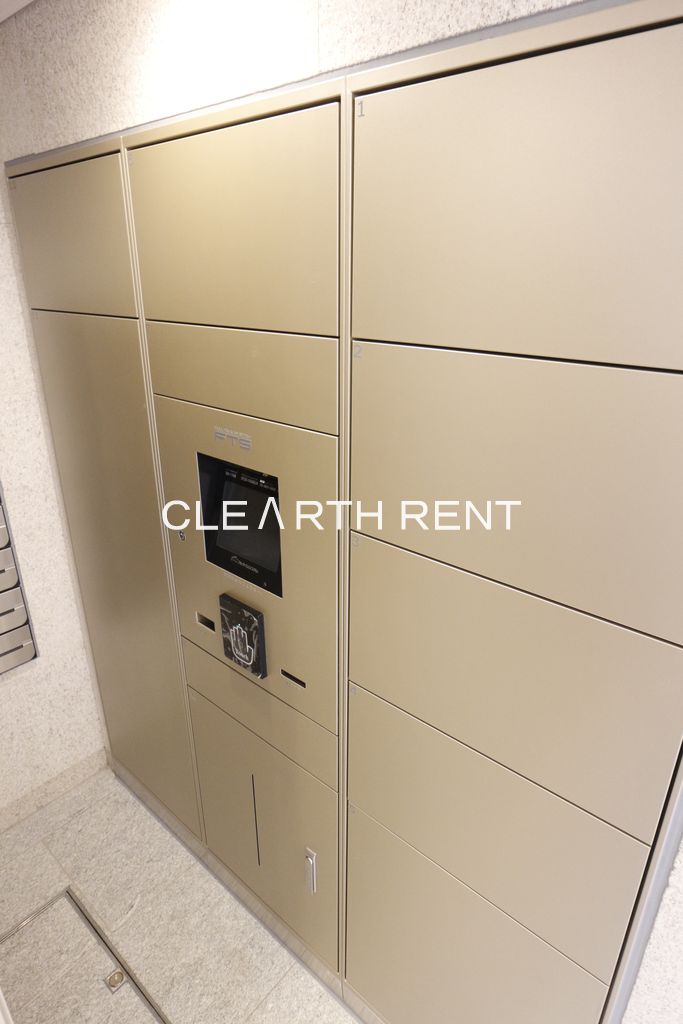 コンシェリア池袋 ＴＨＥ ＲＥＳＩＤＥＮＣＥ ＥＡＳＴ3階 24時間不在でも荷物が受け取れる宅配ボックス