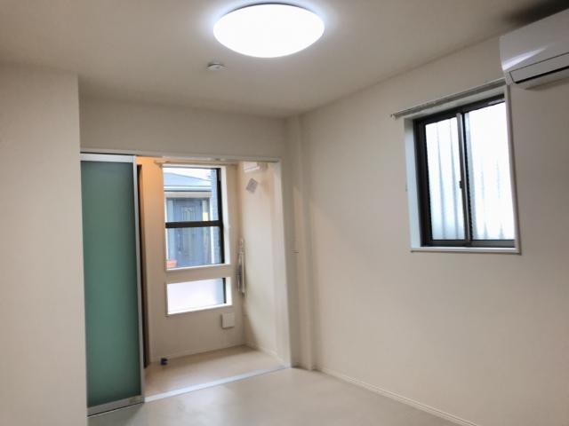 メゾン　ド　マロン101号室 洋室