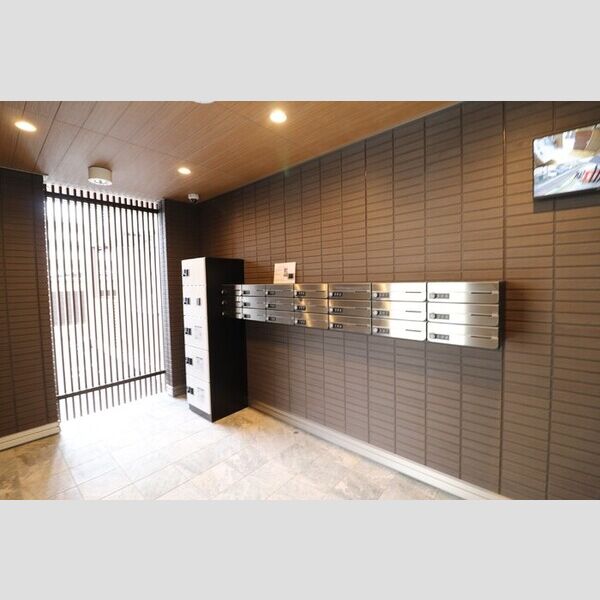 インペリアルヒルズ ロビー