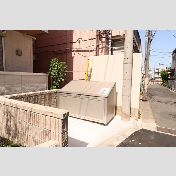 ロコマイカイ 敷地内ゴミBOX