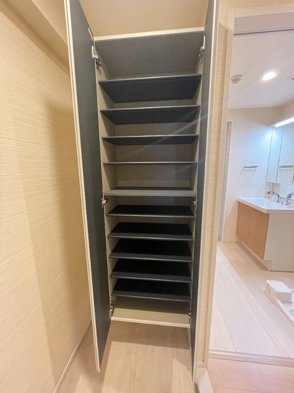 ＶＥＲ ＦＬＡＴ 収納