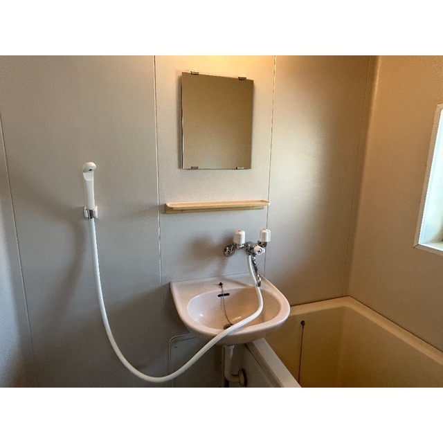 鈴木ハイム106号室 内観