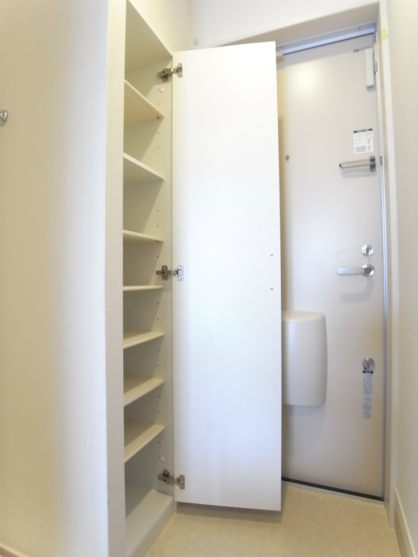 リブリ・branche1階 収納