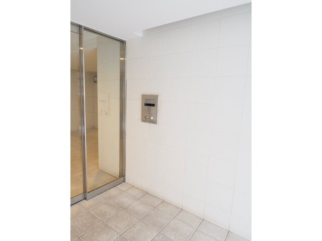 グレイスコート目黒不動前5階 エントランス