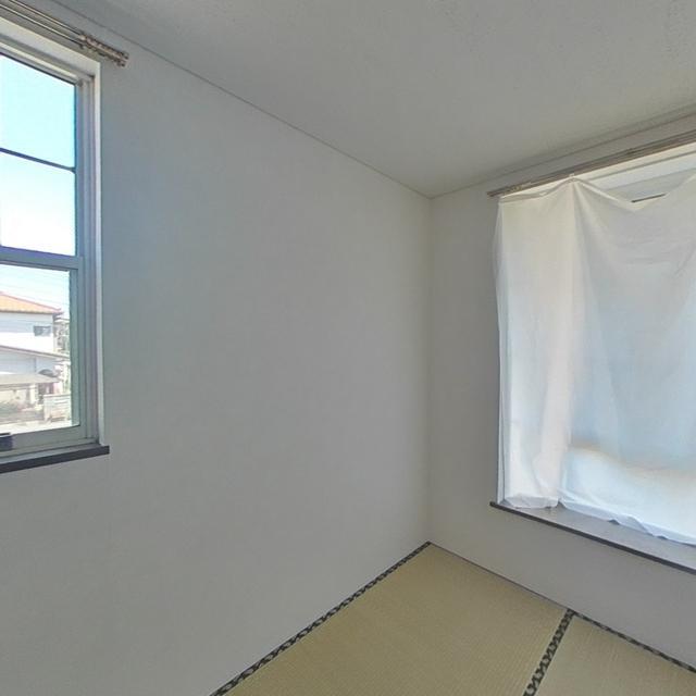 ウインズウメサト2階 内観