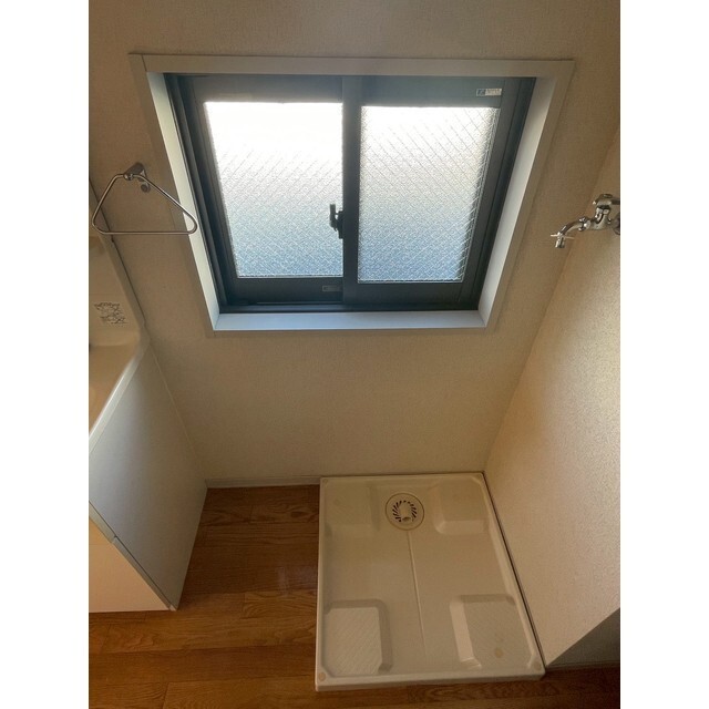 エスポワール本町3階 洗濯機置場