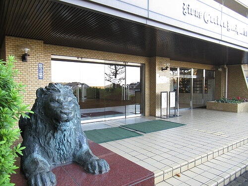 ライオンズガーデン百合ヶ丘 マンションエントランス