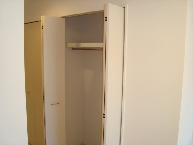 ストーン　フィールド クローゼット