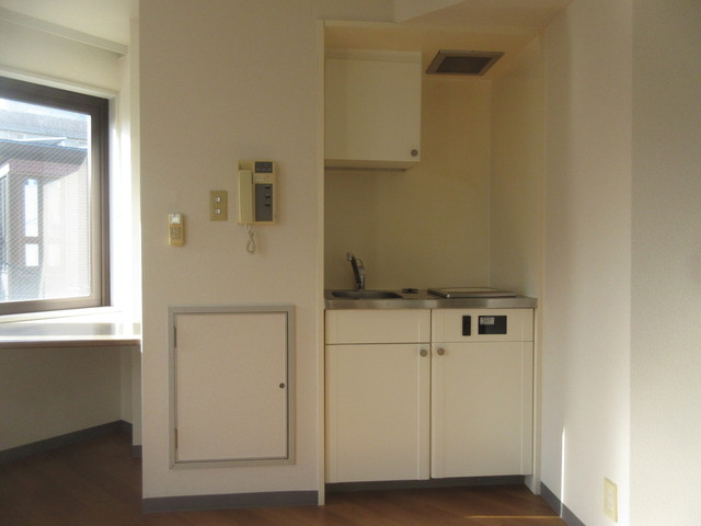 ラ・クレッツ門前仲町0301号室 キッチン