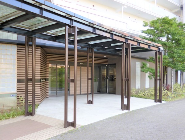 河田町ガーデン3 エントランス