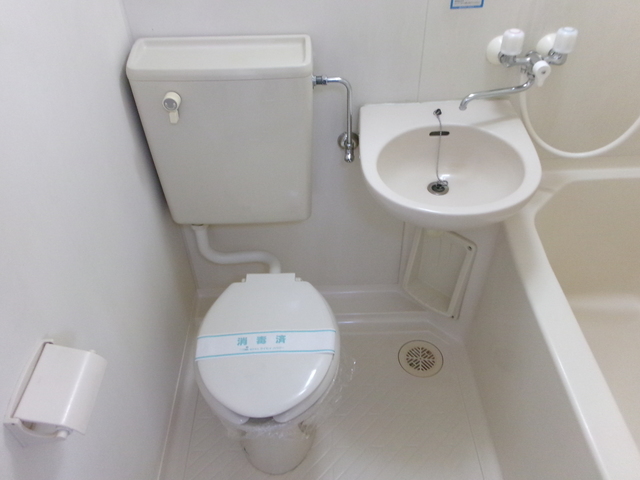 第２シルクロードハイツ0106号室 お風呂