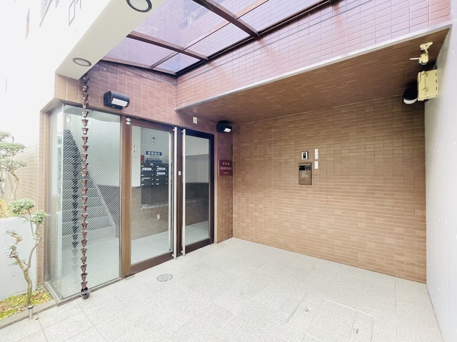 ロイヤルパークヒル0302号室 ロビー