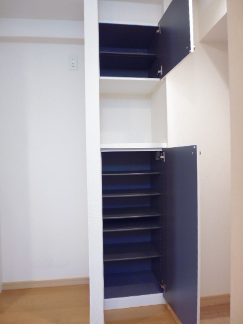 トレセリア横山0905号室 リビング