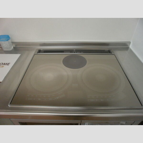 ラヴィーヌ105号室 IH