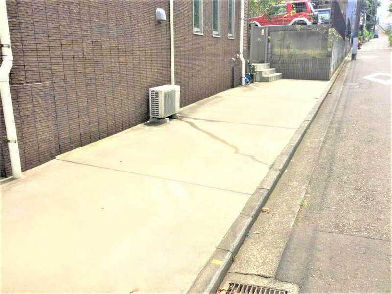 リブリ・グランドⅢ3階 駐車場