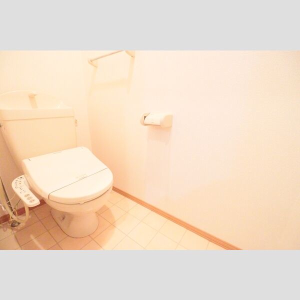 プリムヴェール　弐番館101号室 温水洗浄便座