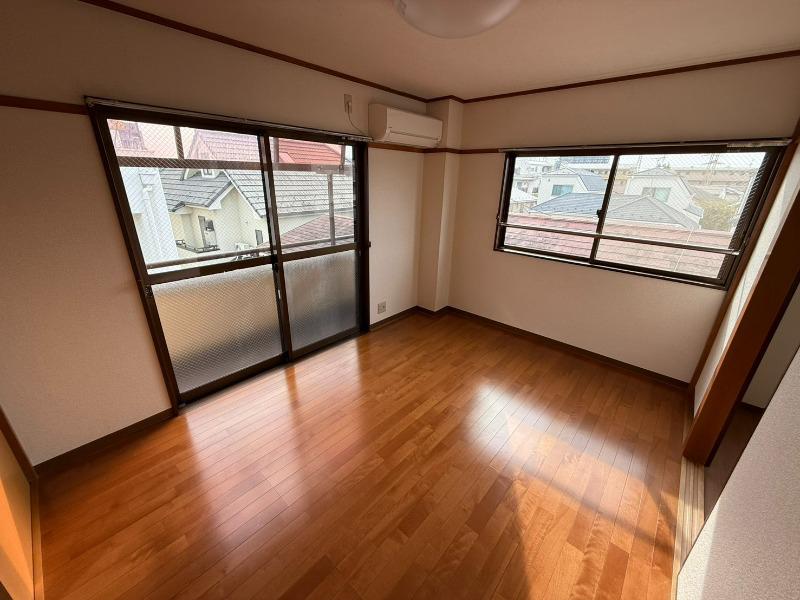 メゾン・ドTAKASAGO3階 バルコニー