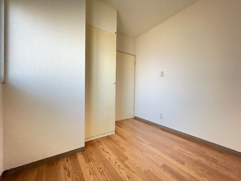 グローリア初穂久が原 リビング