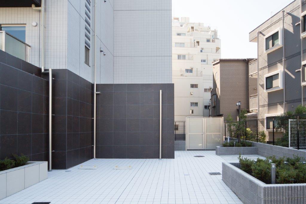 GENOVIA中野野方green veil 駐車場・バイク置き場