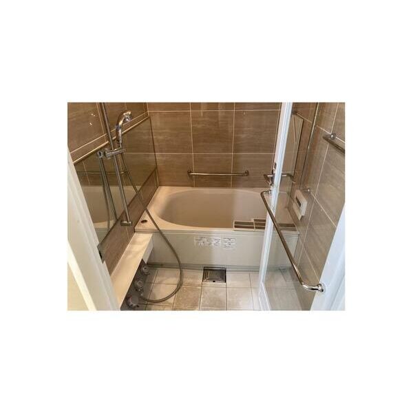 大崎ウエストシティタワーズE棟1516号室 お風呂