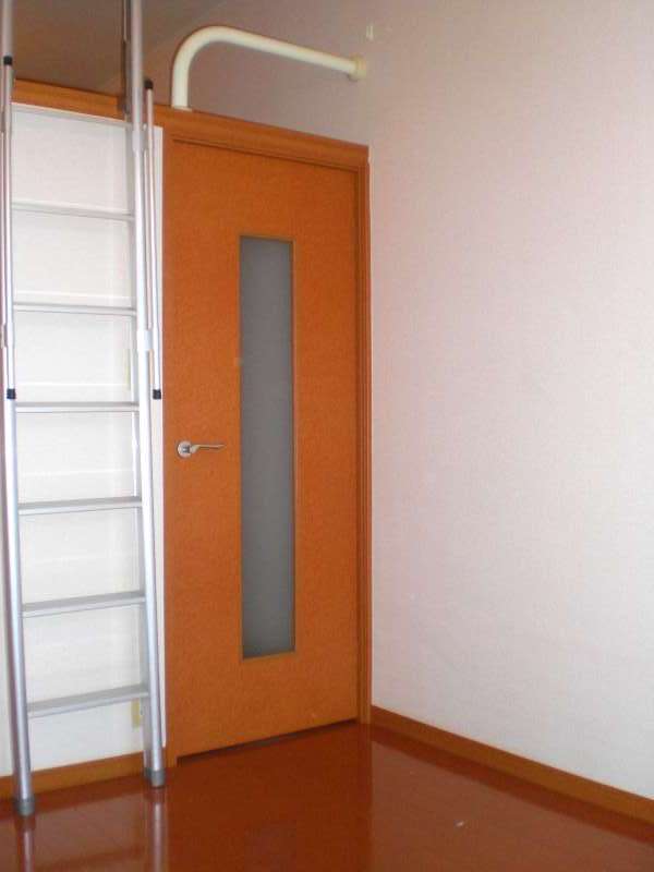 レオパレス藤103号室 リビング