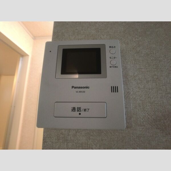 吉川タウンハウス　Ⅱ モニター付きインターホン