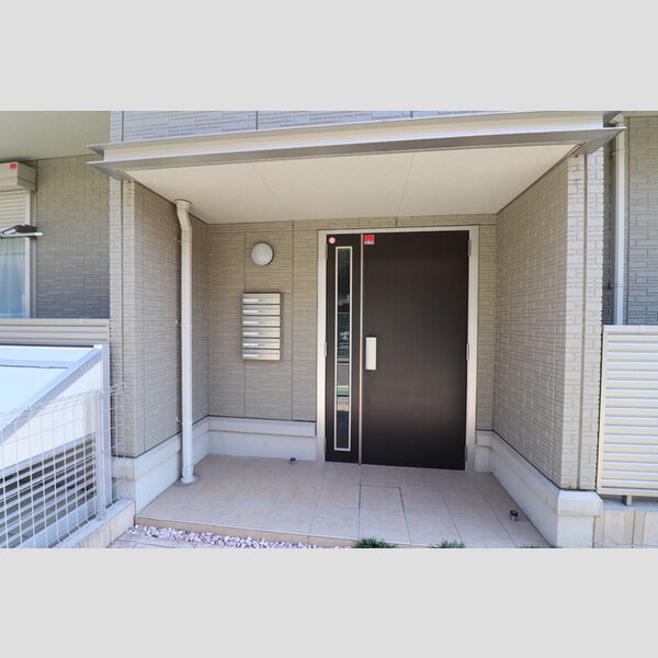 charmant court M´s　Ⅲ エントランス