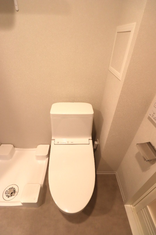 GENOVIA浅草Ⅵskygarden4階 トイレ