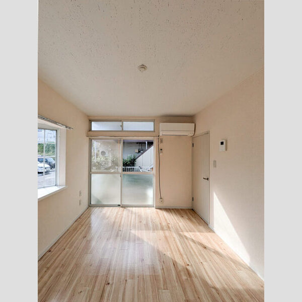 サーパス・21　A 洋室