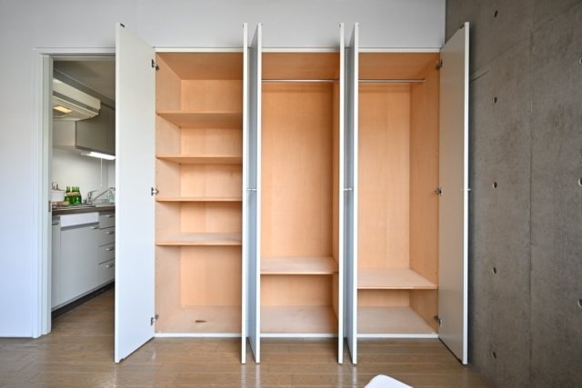 ＦＲＭビルディング2階 収納