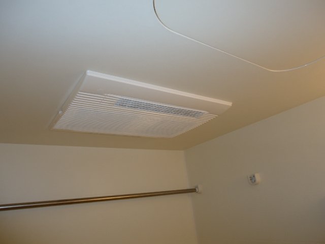 ラベンダー湘南205号室 浴室乾燥機