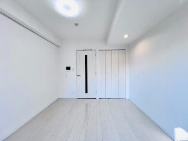 ＫＤＸレジデンス西新宿7階 リビング