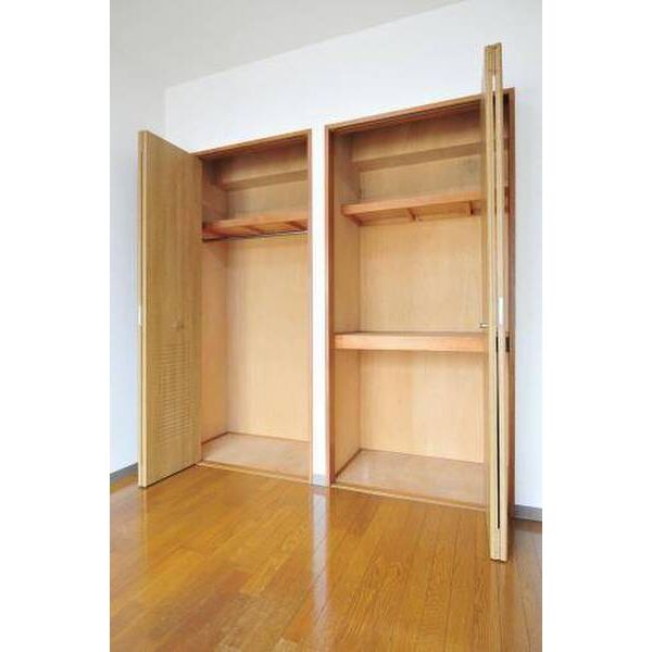 パルテールIWASAKI 収納