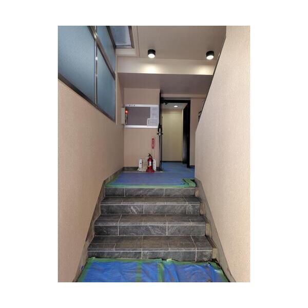 メゾン内田 エントランス