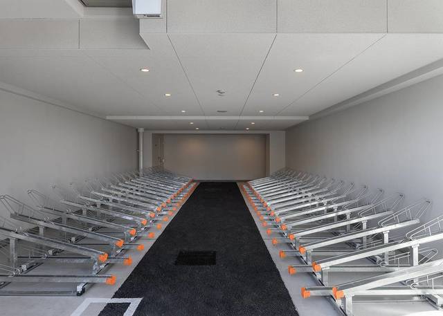 グランド・ガーラ横浜新子安10階 駐輪場あり（空き要確認）