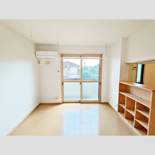 サンモールエイト LDK11.5帖