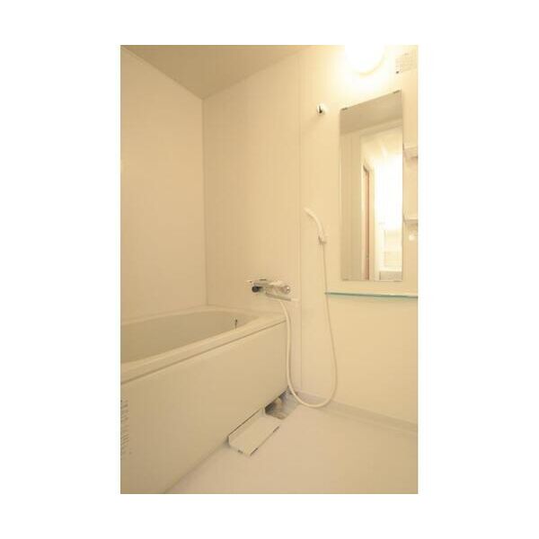 メゾン大岡C201号室 お風呂