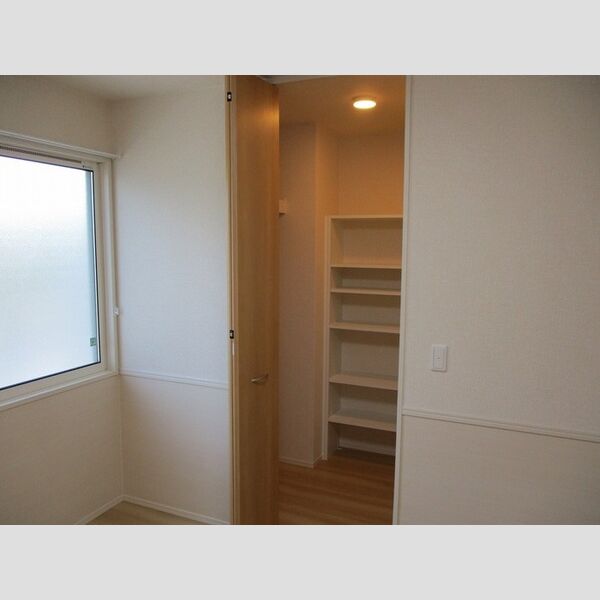 エスポワール上村AB　A 収納