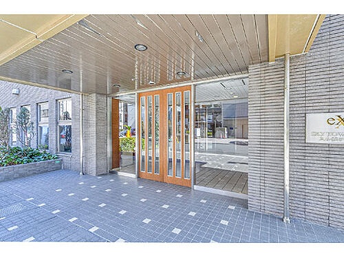 スカイタワーエグゼ エントランス