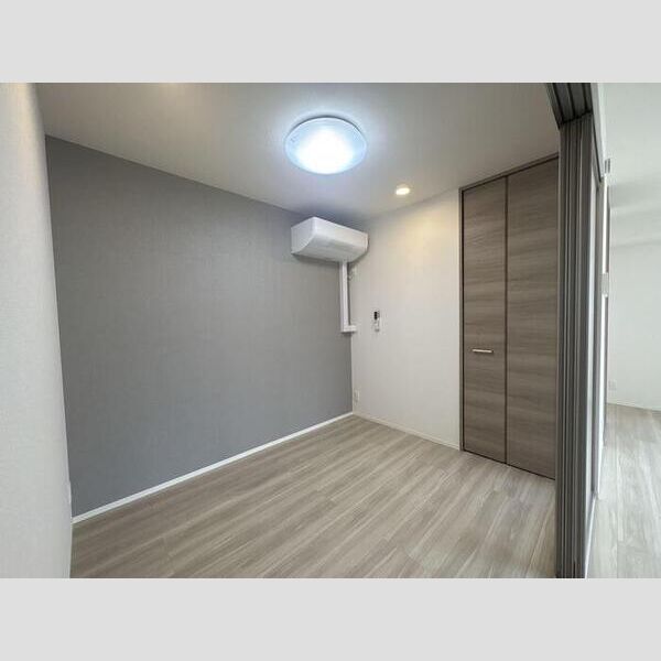 セレスティア扇Ⅴ303号室 洋室