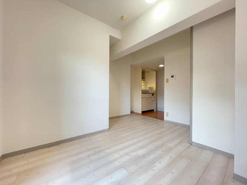 ウィンベルソロ曳舟第３ リビング