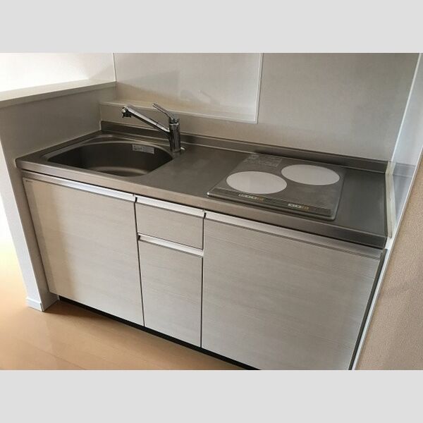 ステラ　トーレ(Stella　torre)203号室 システムキッチン