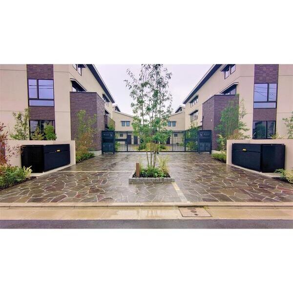 G　FOREST　I105号室 エントランス