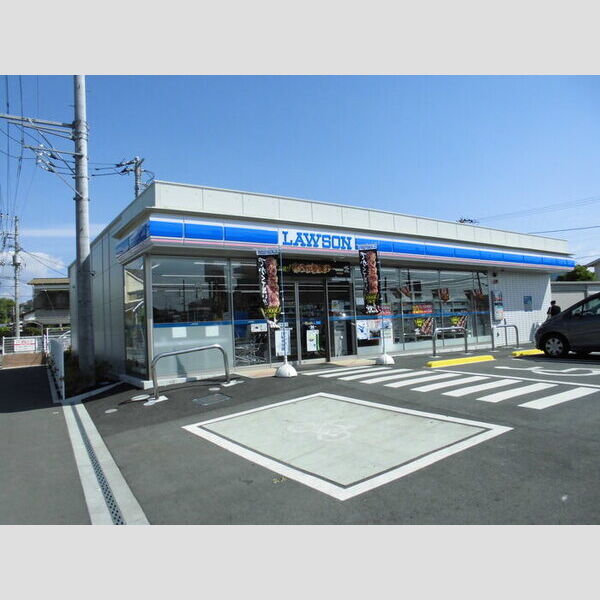 ガーデンヒルズ　WEST102号室 ♪ローソン「和田河原駅前店」です♪
